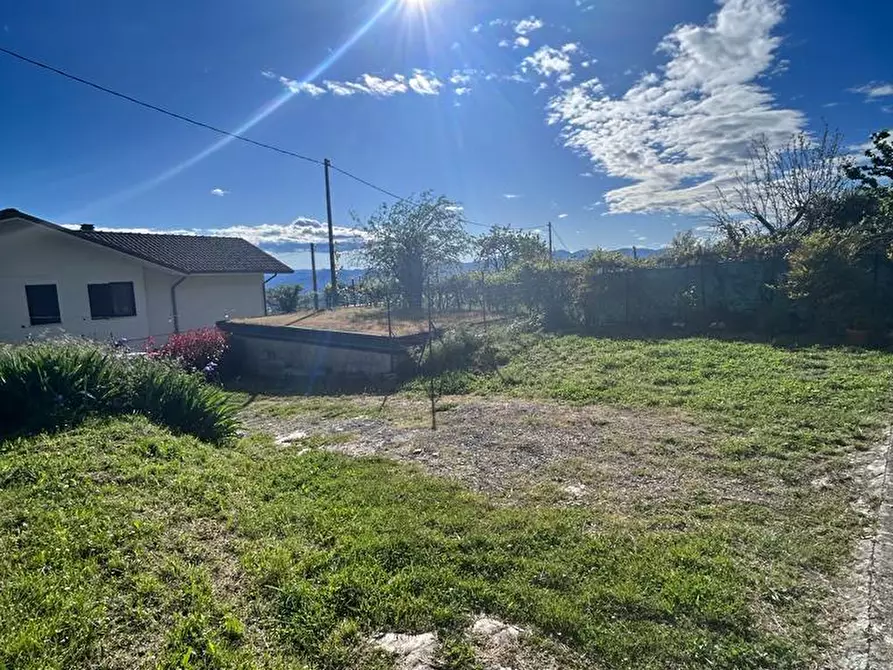 Immagine 10 di Appartamento in affitto  a Fivizzano