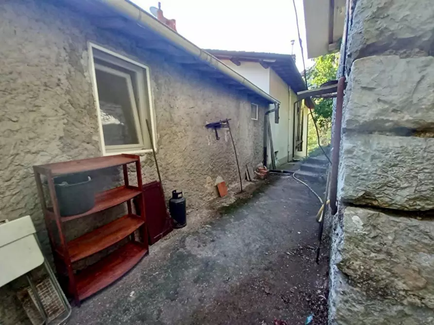 Immagine 5 di Terratetto in vendita  a Camaiore