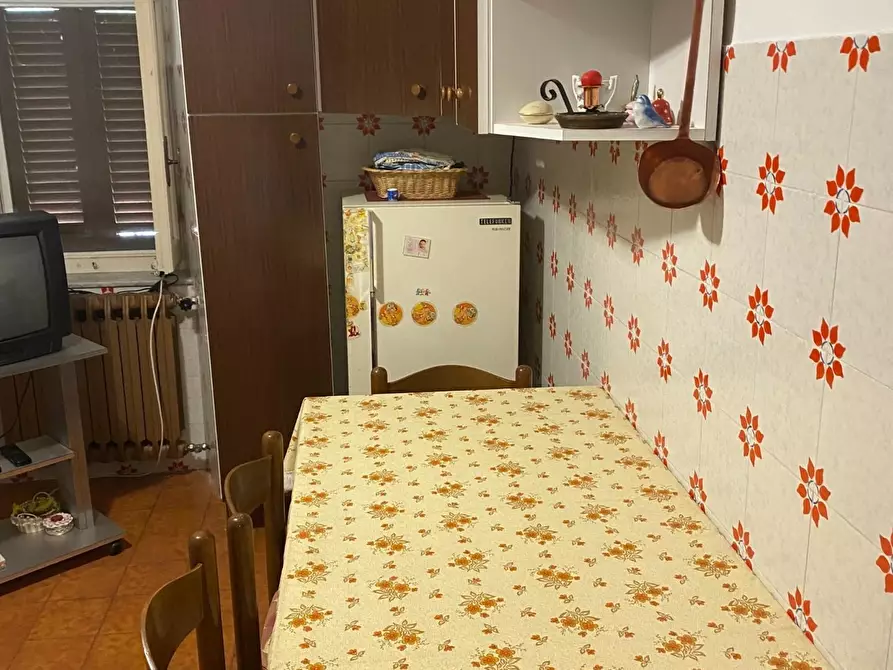 Immagine 3 di Casa semindipendente in vendita  a Massa