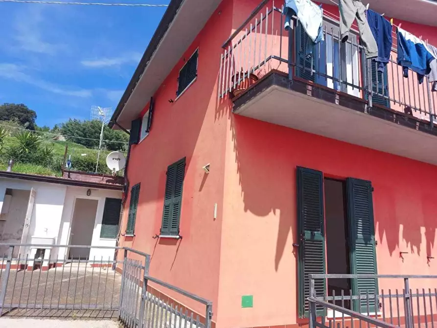 Immagine 24 di Villa in vendita  a Sarzana