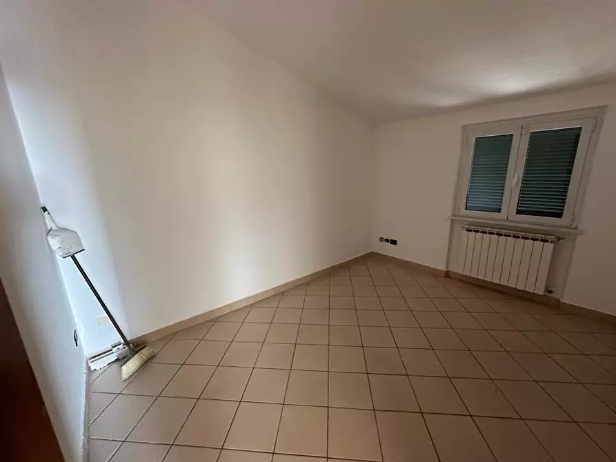 Immagine 52 di Villa in vendita  a Sarzana