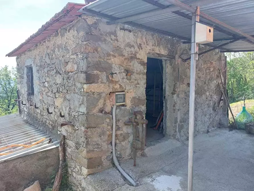 Immagine 33 di Villa in vendita  a Sarzana