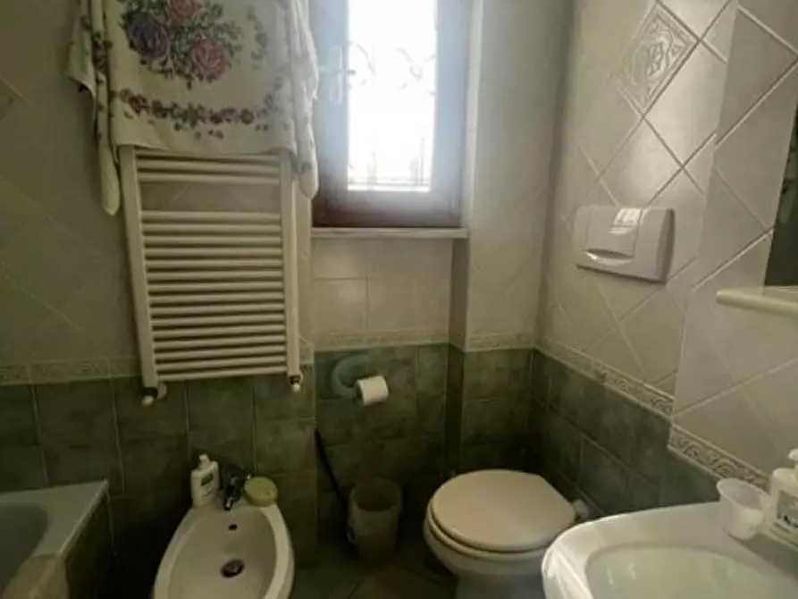 Immagine 17 di Villetta a schiera in vendita  a Montignoso