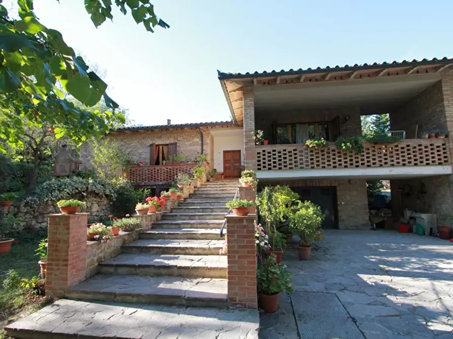 Immagine 1 di Casa indipendente in vendita  a San Gimignano