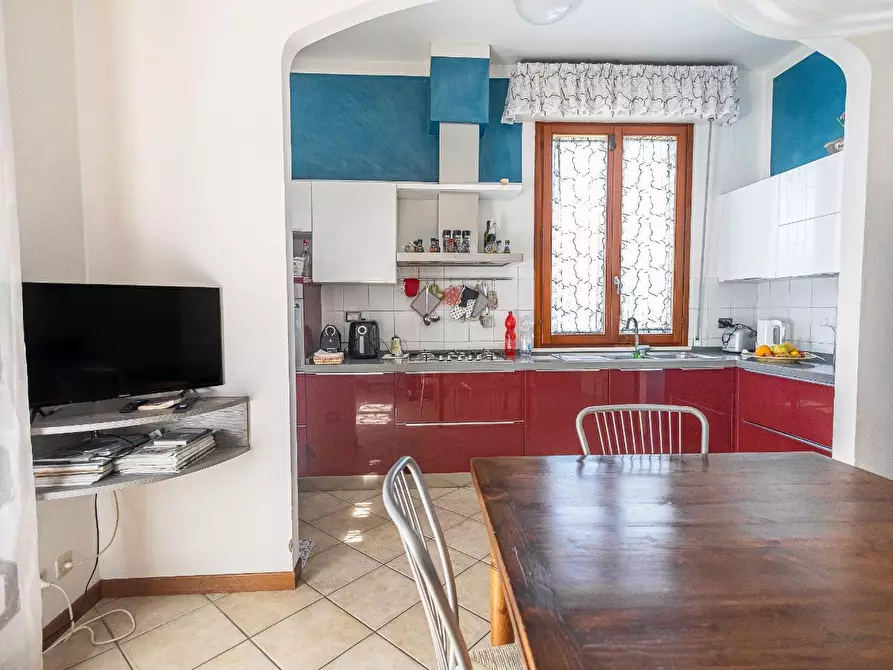 Immagine 7 di Villa in vendita  a Fucecchio