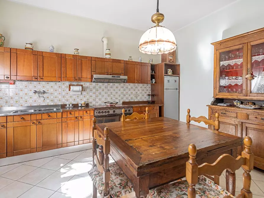 Immagine 25 di Villa in vendita  a Fucecchio