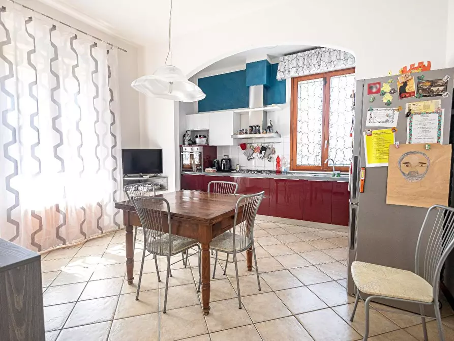 Immagine 6 di Villa in vendita  a Fucecchio