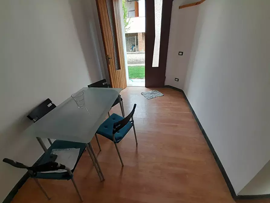 Immagine 4 di Appartamento in affitto  a Vecchiano