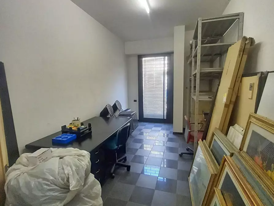 Immagine 7 di Negozio in vendita  a Castelfiorentino