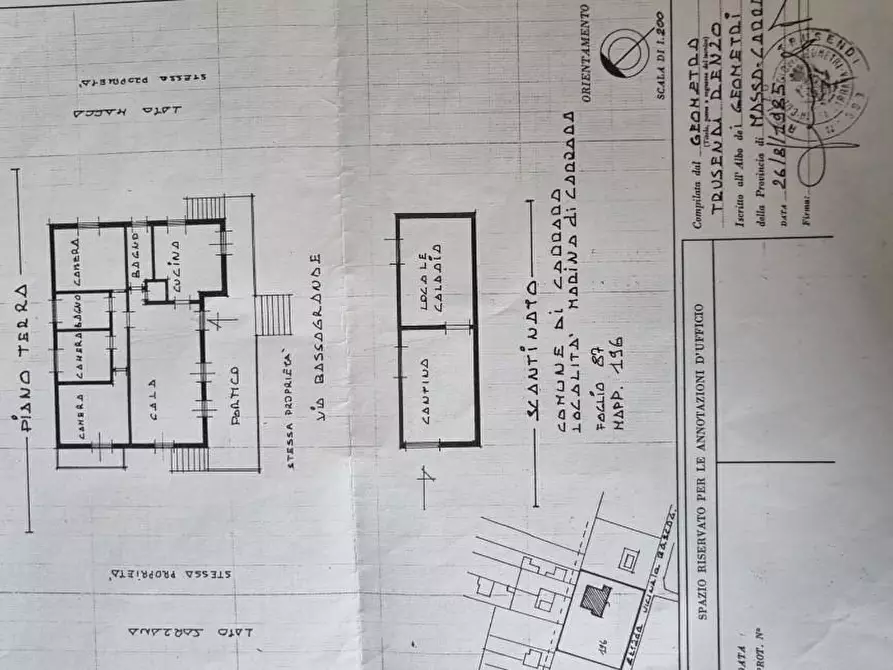 Immagine 49 di Villa in vendita  a Carrara