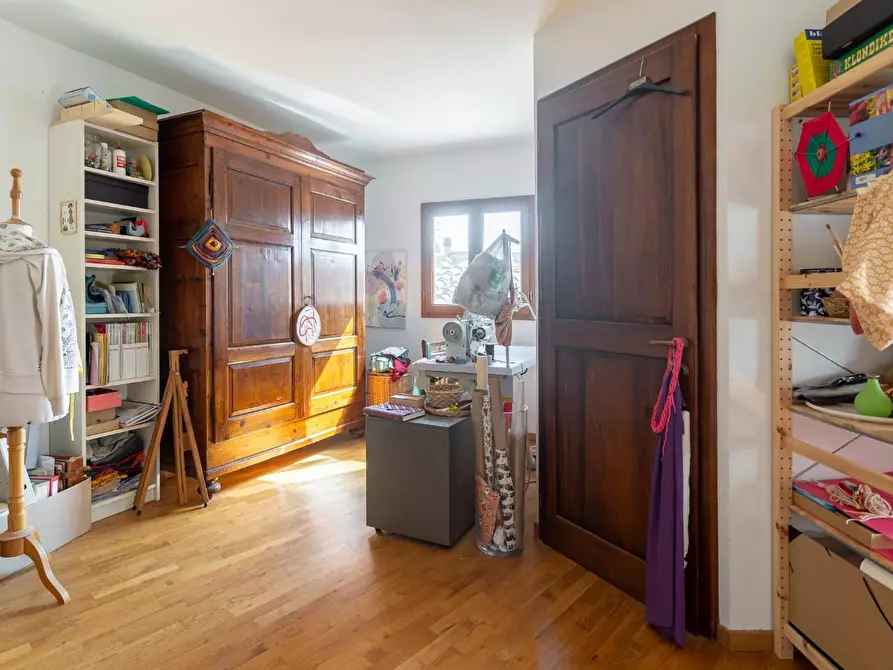 Immagine 13 di Appartamento in vendita  a Castelfiorentino