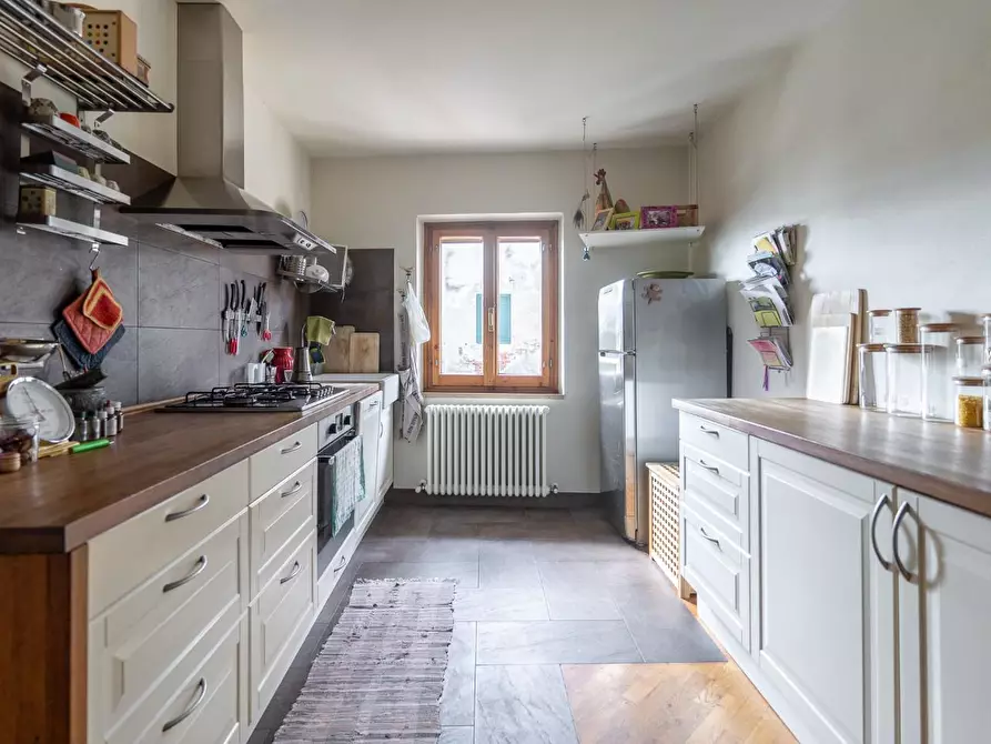 Immagine 10 di Appartamento in vendita  a Castelfiorentino