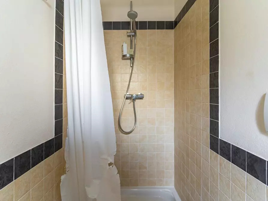 Immagine 30 di Appartamento in vendita  a Castelfiorentino