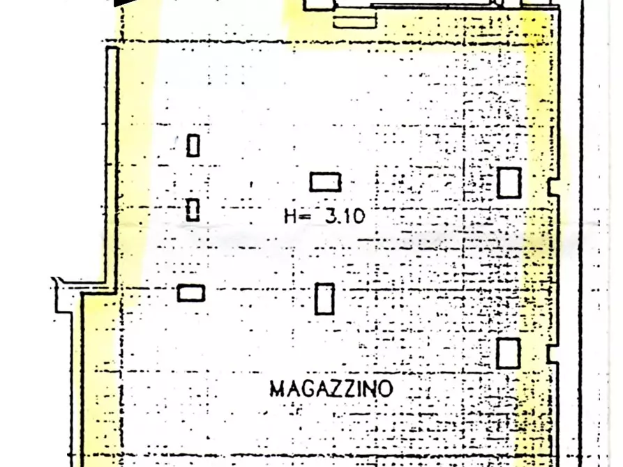 Immagine 1 di Magazzino in vendita  a Mantova