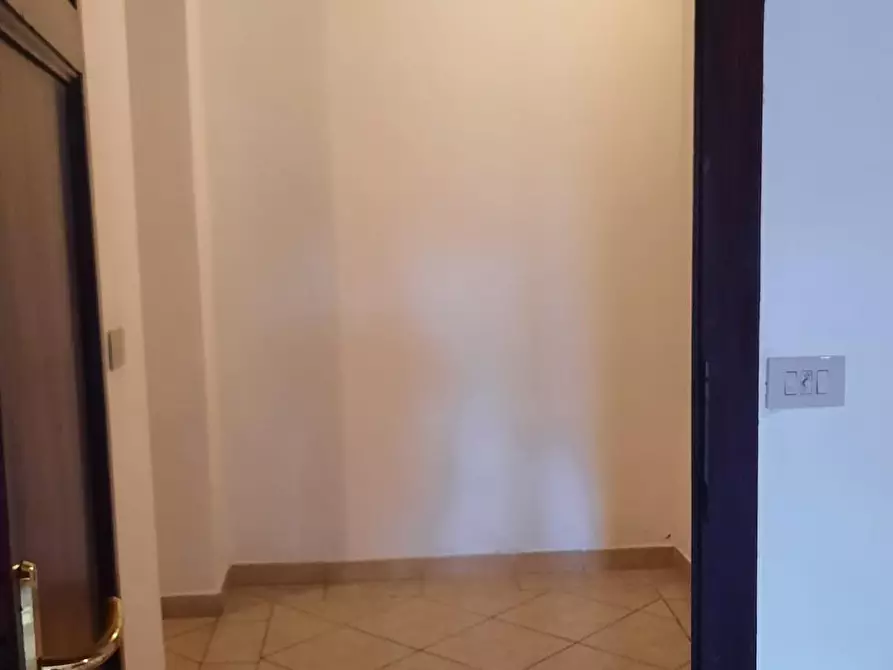 Immagine 34 di Appartamento in affitto  a Collesalvetti