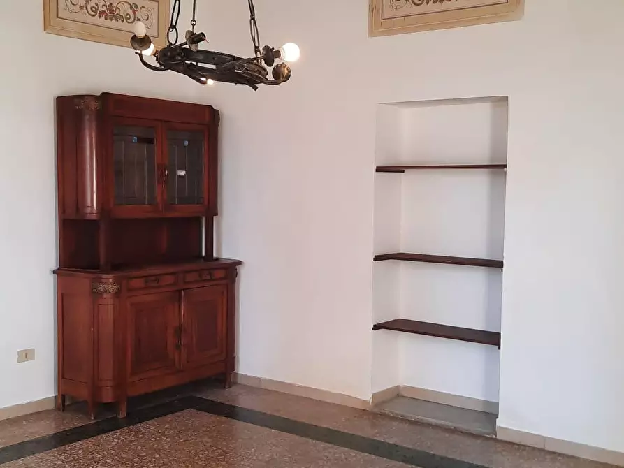 Immagine 22 di Appartamento in affitto  a Collesalvetti