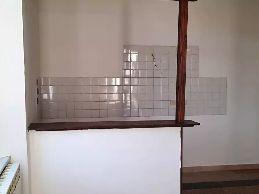 Immagine 18 di Appartamento in affitto  a Collesalvetti