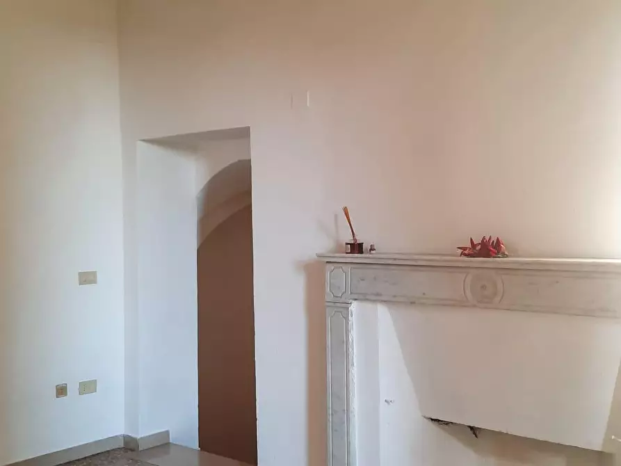 Immagine 15 di Appartamento in affitto  a Collesalvetti