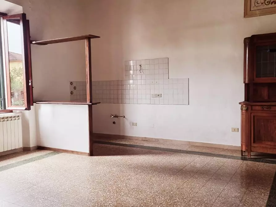 Immagine 2 di Appartamento in affitto  a Collesalvetti