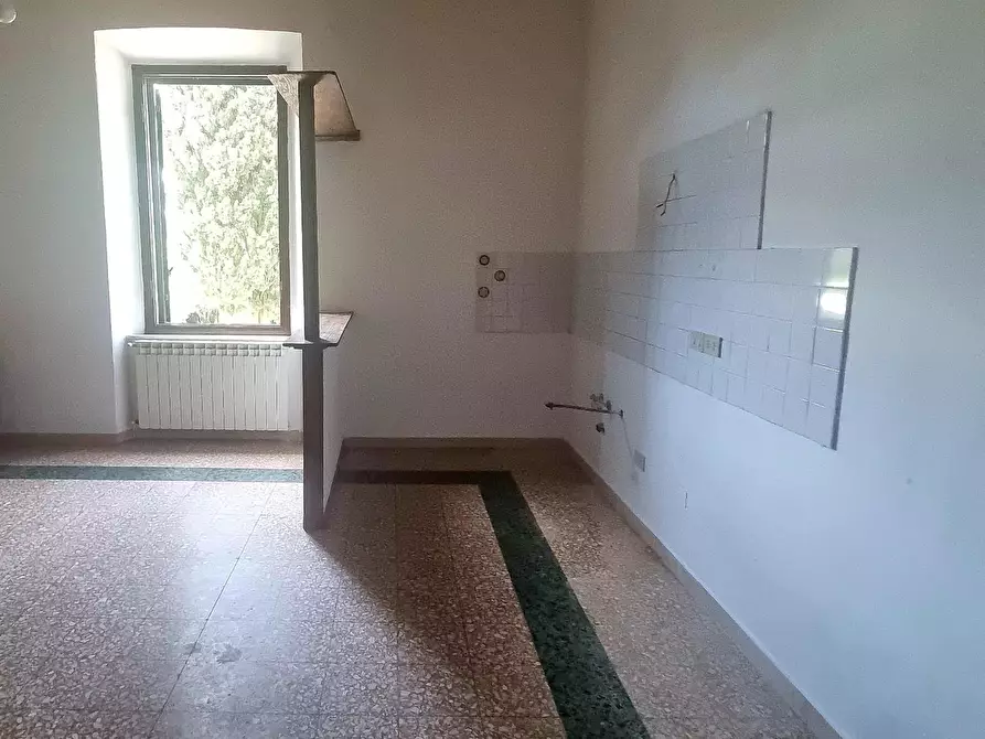 Immagine 7 di Appartamento in affitto  a Collesalvetti