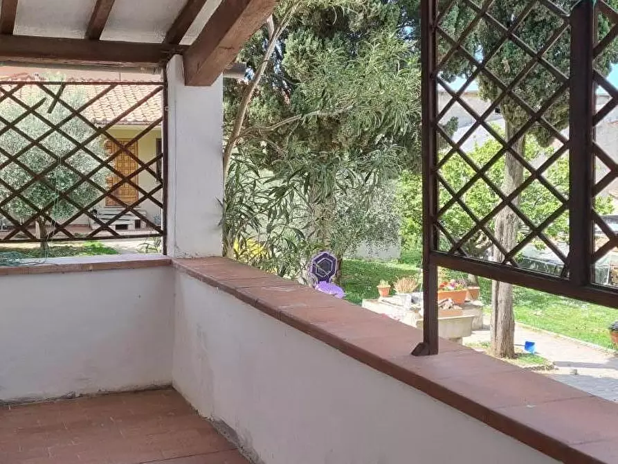 Immagine 10 di Appartamento in affitto  a Collesalvetti