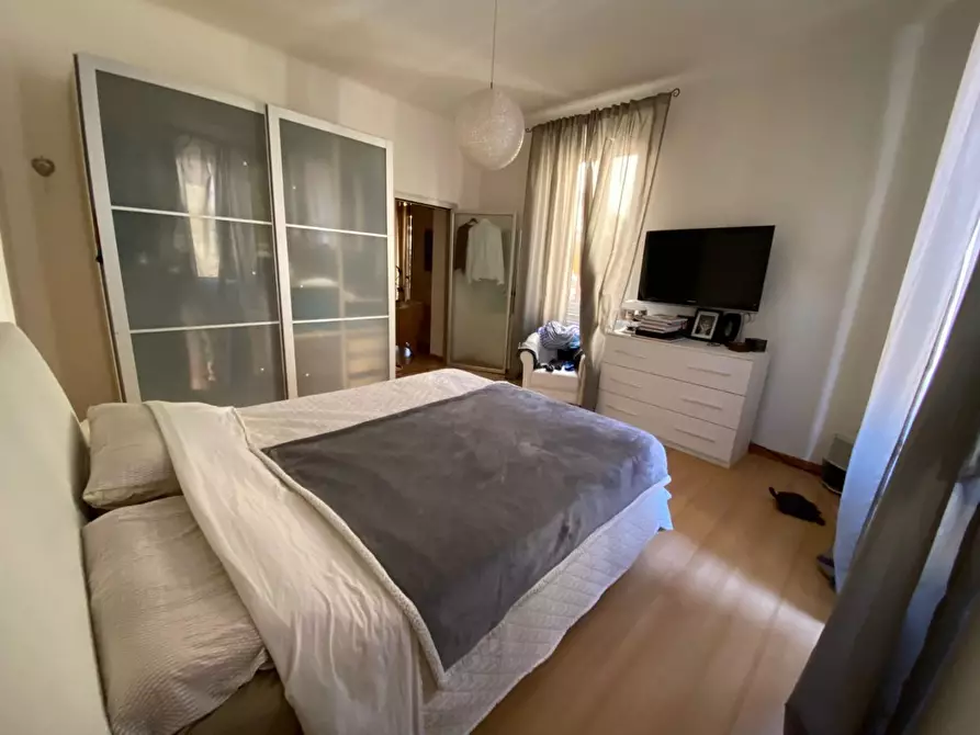 Immagine 5 di Appartamento in vendita  a Carrara