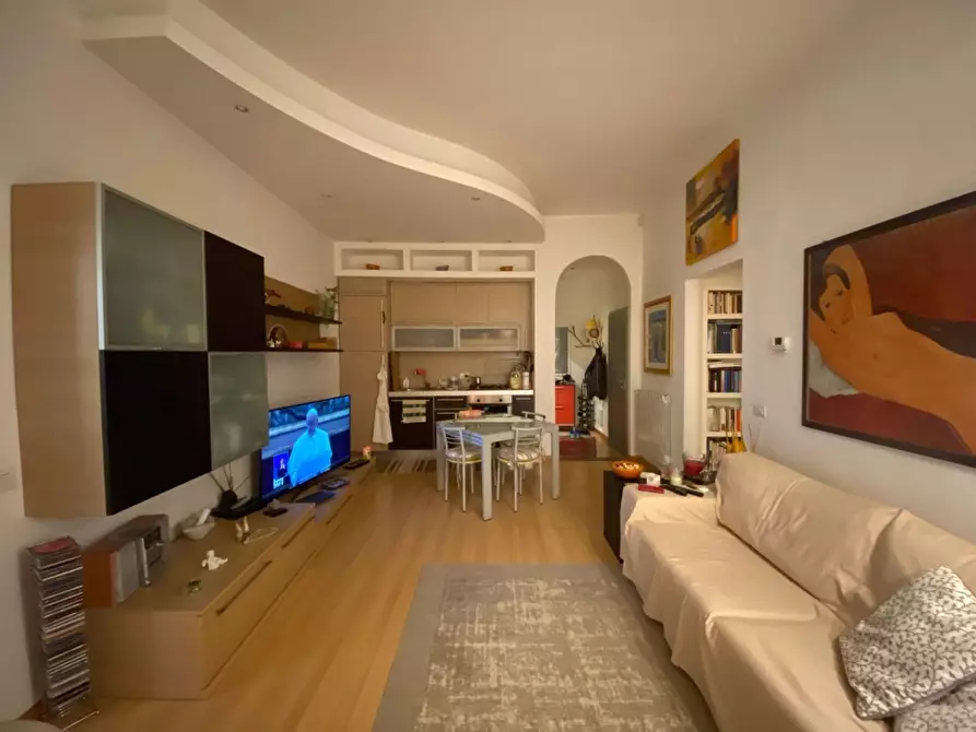 Immagine 8 di Appartamento in vendita  a Carrara