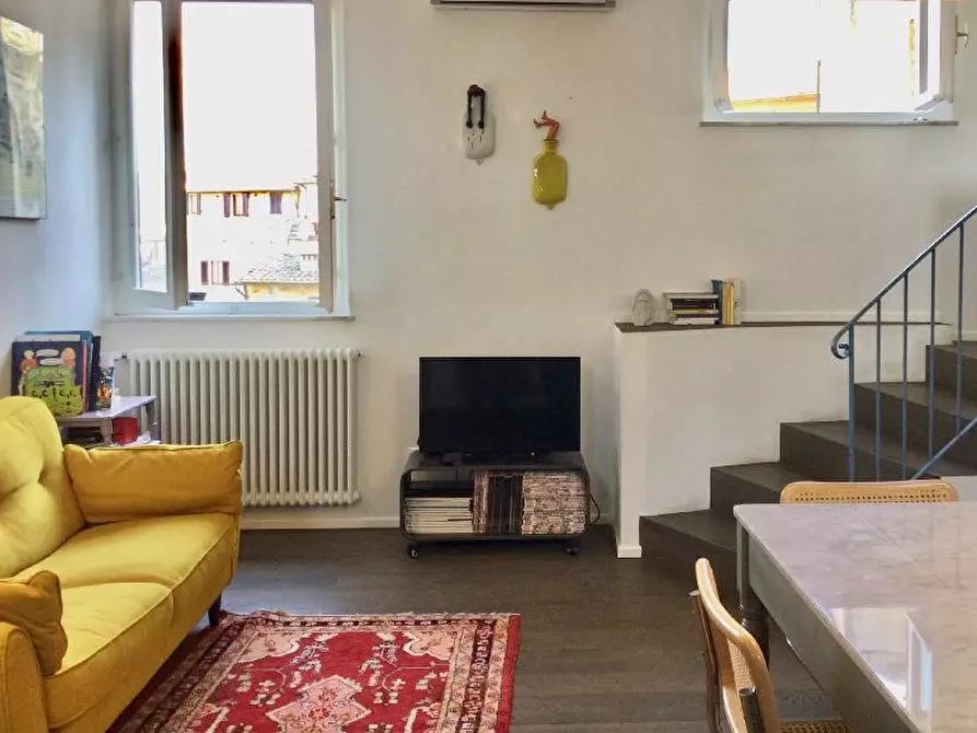 Immagine 3 di Appartamento in vendita  a San Gimignano