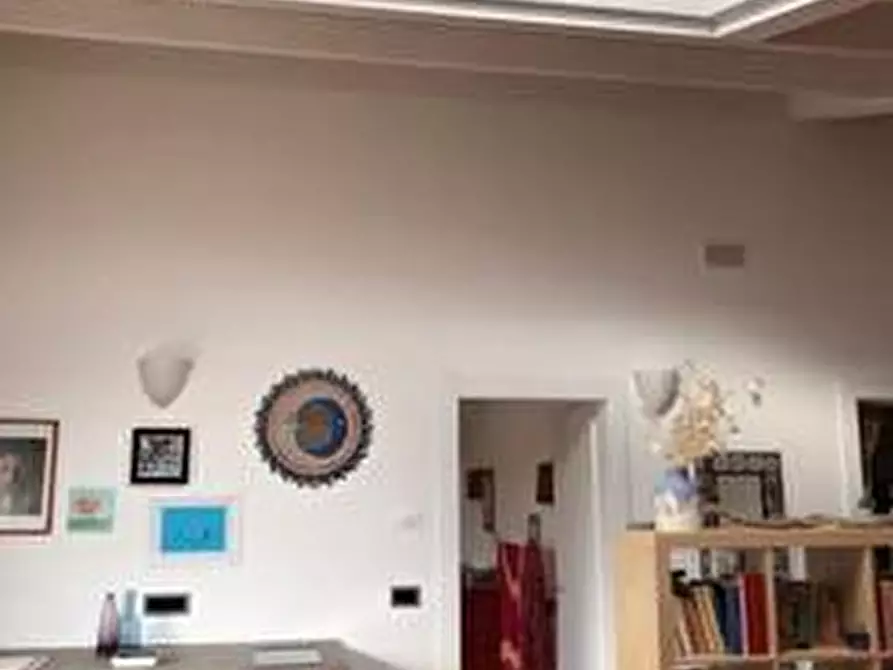 Immagine 30 di Casa indipendente in vendita  a Massa