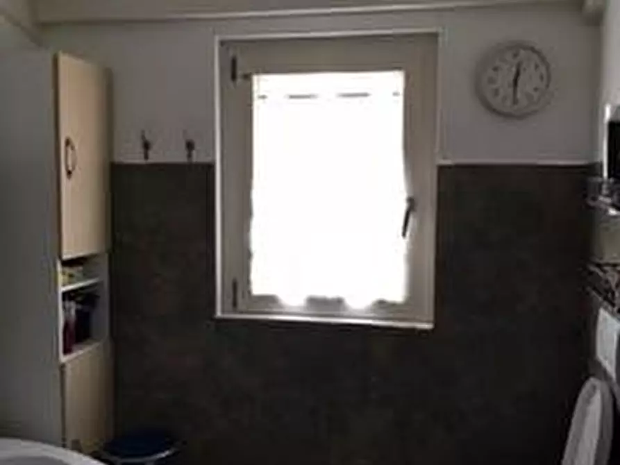 Immagine 25 di Casa indipendente in vendita  a Massa