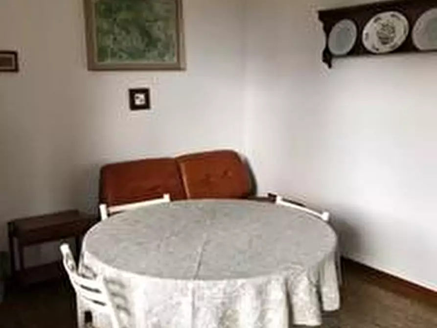 Immagine 45 di Casa indipendente in vendita  a Massa