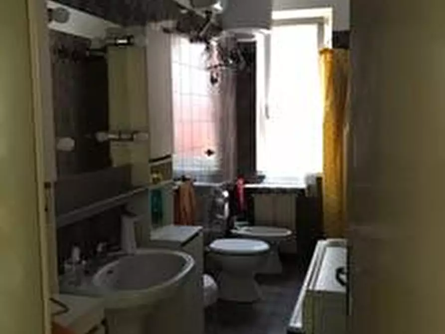 Immagine 53 di Casa indipendente in vendita  a Massa