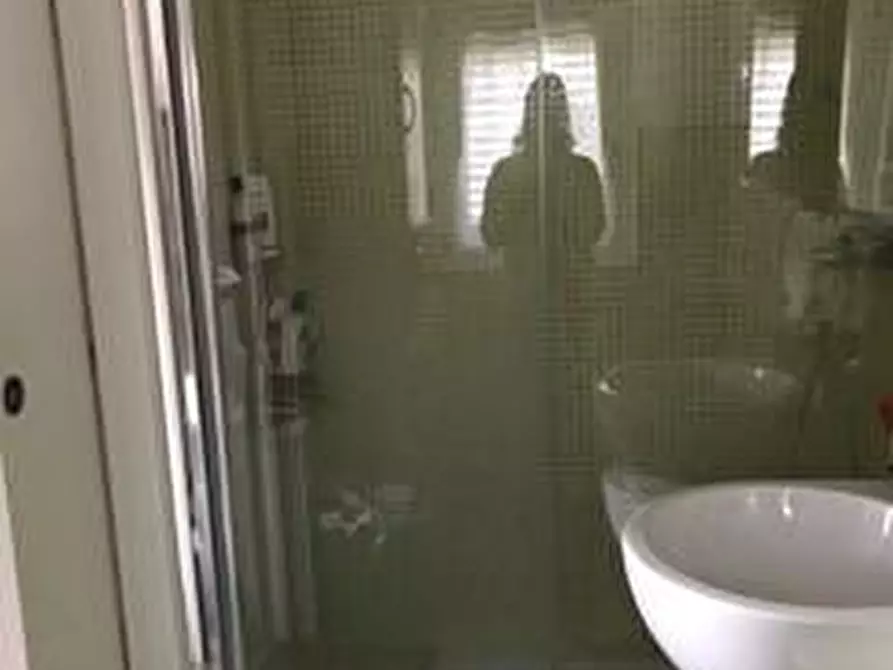 Immagine 14 di Casa indipendente in vendita  a Massa