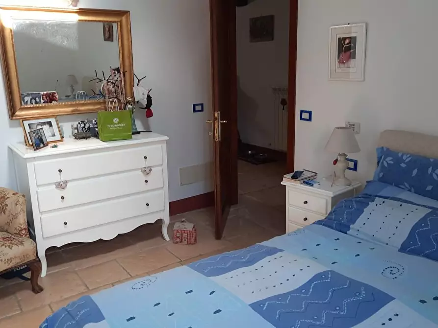 Immagine 11 di Appartamento in vendita  a Monteriggioni