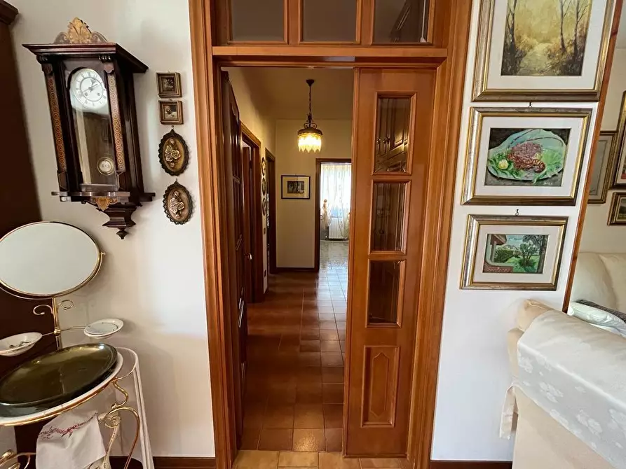 Immagine 11 di Appartamento in vendita  a Peccioli