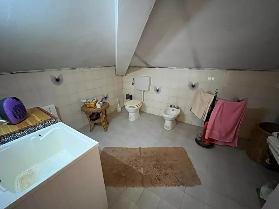 Immagine 17 di Appartamento in vendita  a Peccioli