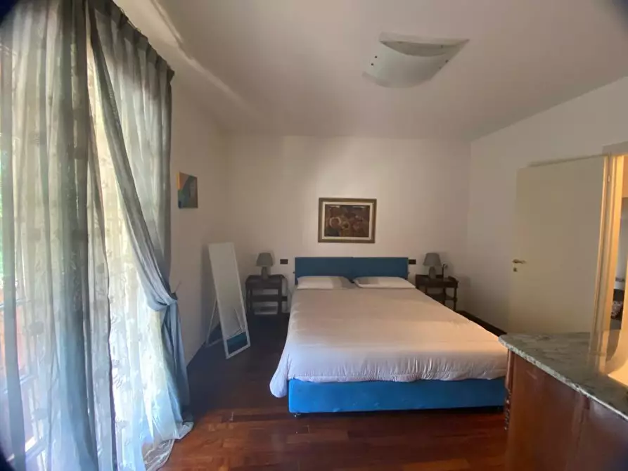 Immagine 12 di Casa bifamiliare in affitto  a Forte Dei Marmi