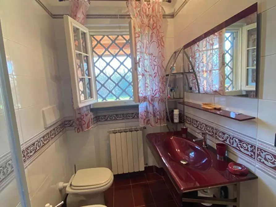 Immagine 11 di Casa bifamiliare in affitto  a Forte Dei Marmi