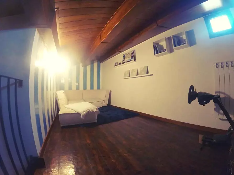 Immagine 7 di Appartamento in vendita  a Pomarance