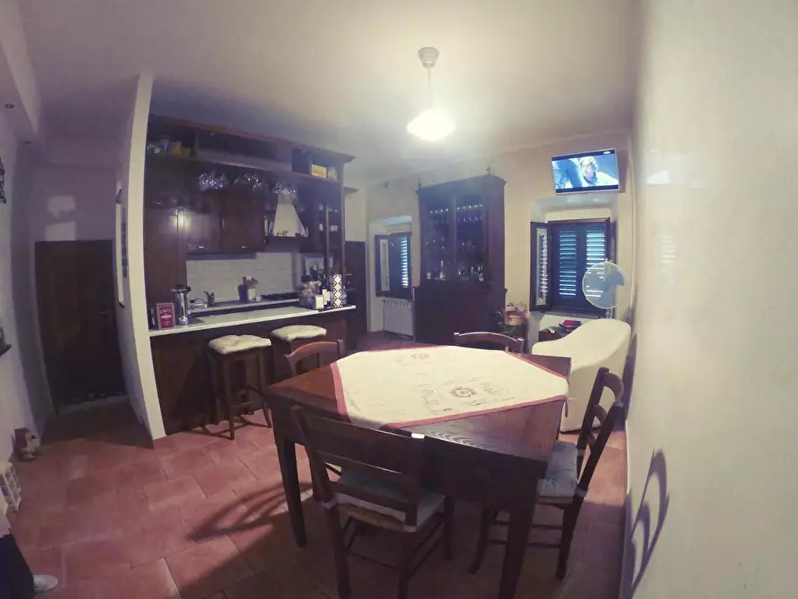 Immagine 4 di Appartamento in vendita  a Pomarance