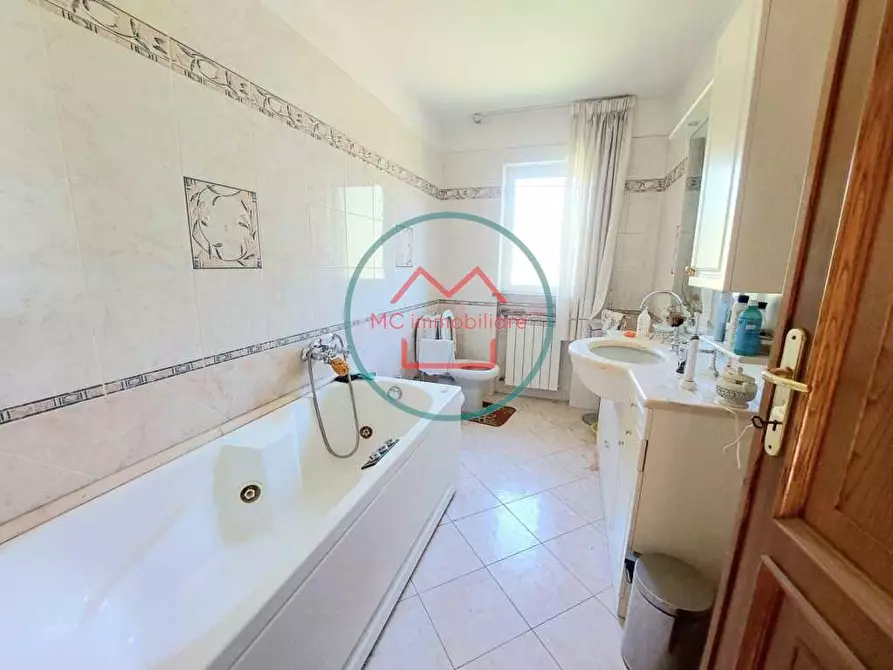 Immagine 12 di Porzione di casa in vendita  a Montecarlo