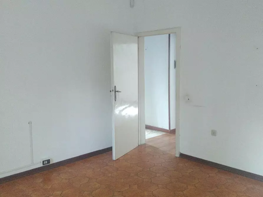 Immagine 8 di Villa in vendita  a Montopoli In Val D'arno