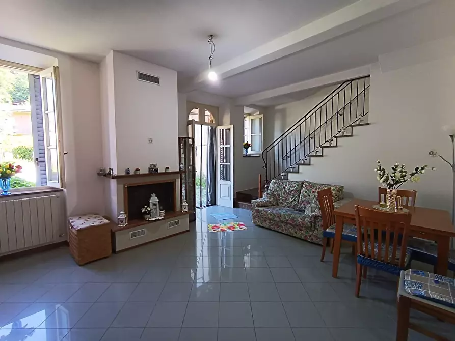 Immagine 10 di Terratetto in vendita  a Barga