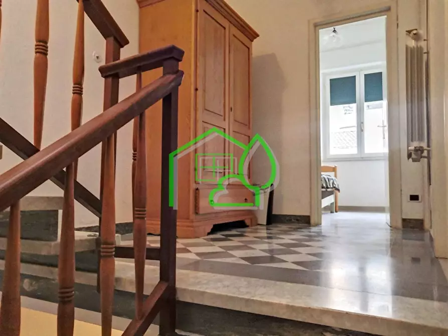 Immagine 17 di Villa in vendita  a Viareggio