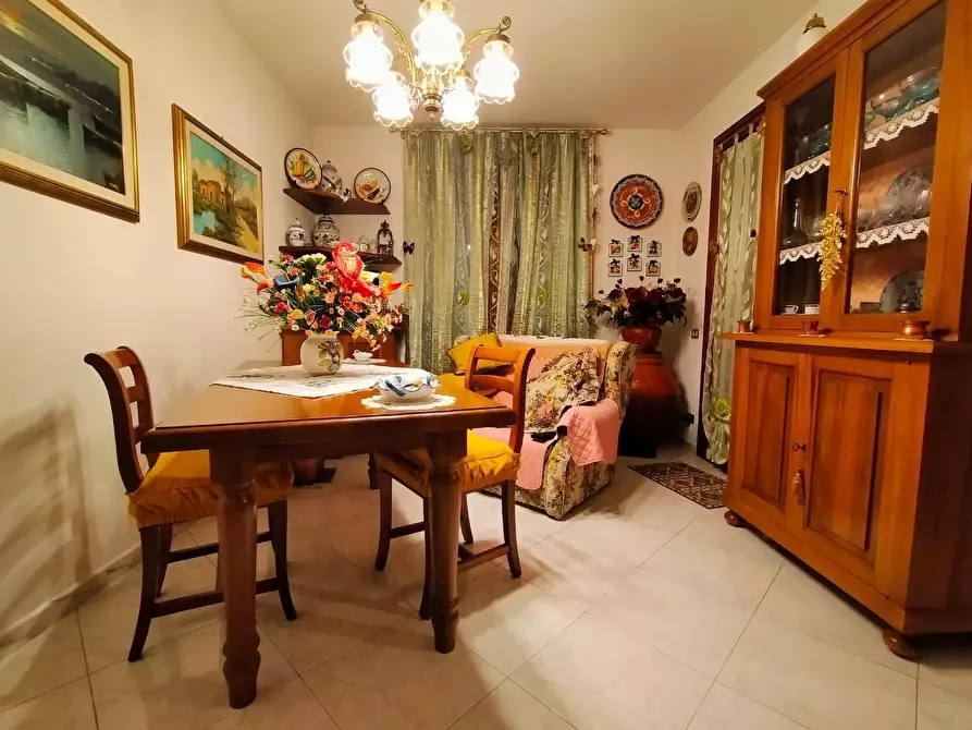 Immagine 6 di Villetta a schiera in vendita  a San Giuliano Terme