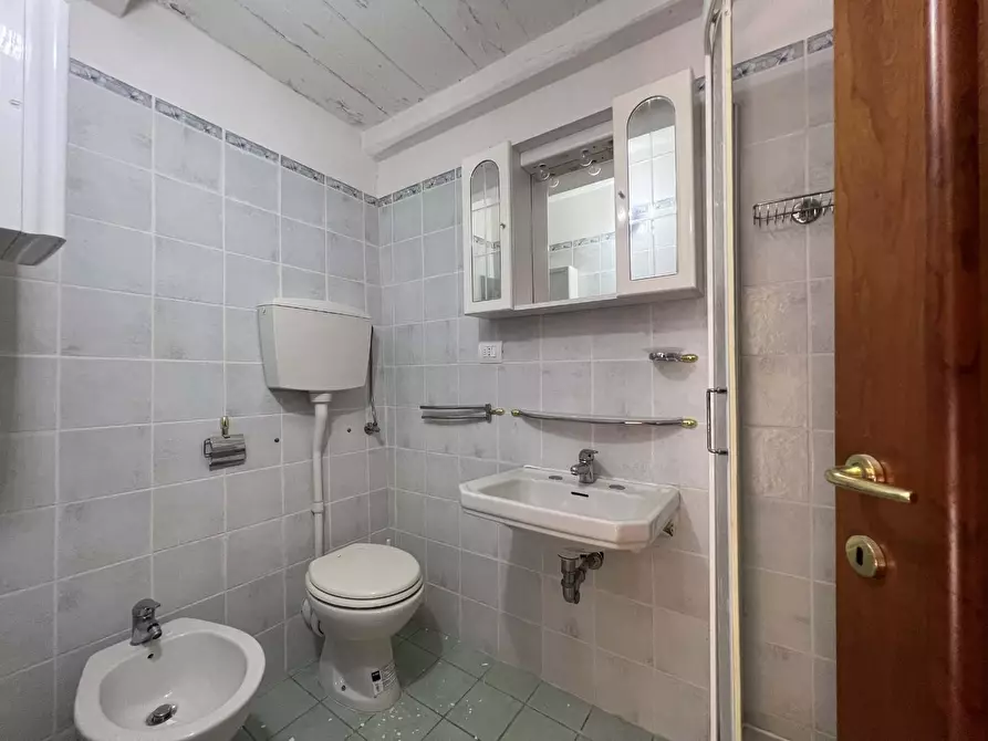 Immagine 30 di Casa indipendente in vendita  a Licciana Nardi