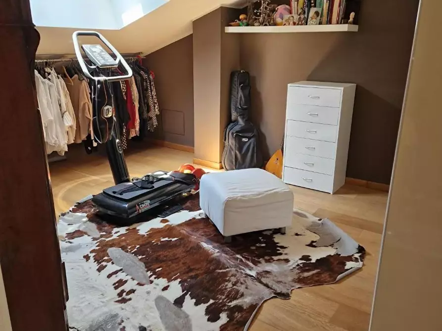 Immagine 5 di Appartamento in vendita  a Carrara