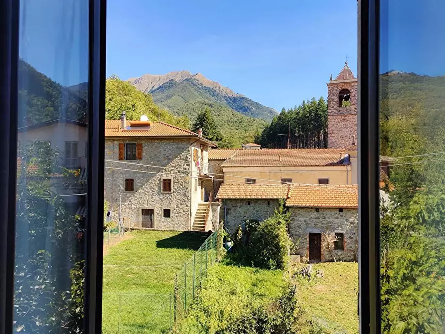 Immagine 17 di Casa semindipendente in vendita  a Licciana Nardi