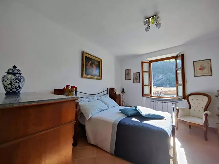 Immagine 3 di Casa semindipendente in vendita  a Licciana Nardi