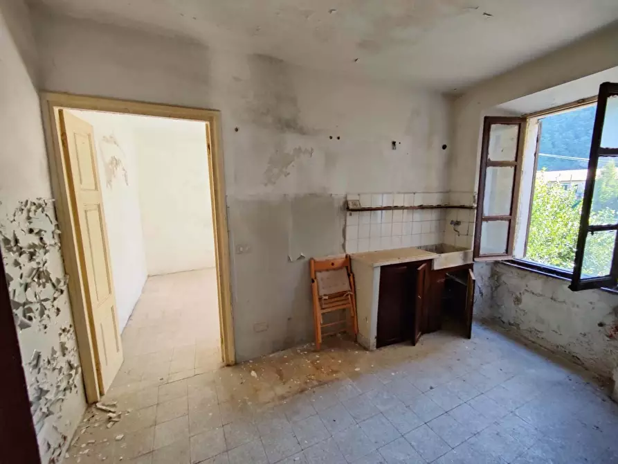 Immagine 20 di Casa semindipendente in vendita  a Licciana Nardi